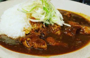 どて飯カレー